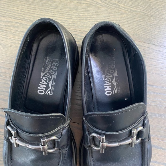 Ferragamo - Picture 2 of 5